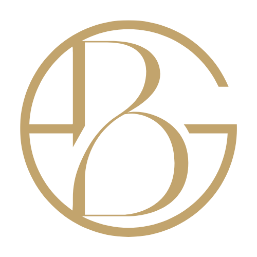 logo bea galvão dourado com fundo transparente